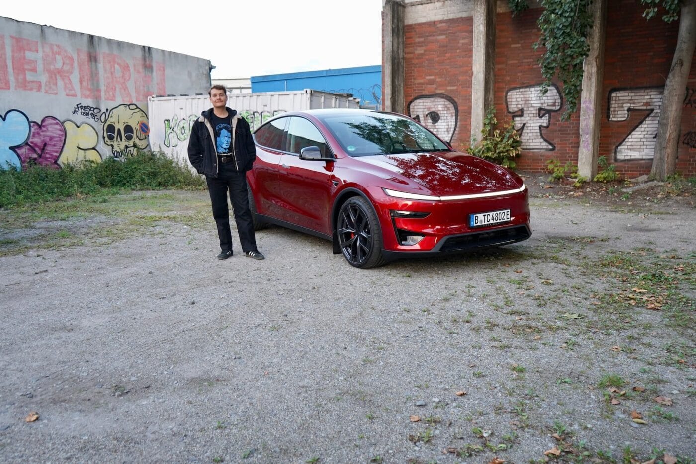 Tesla model y performance title