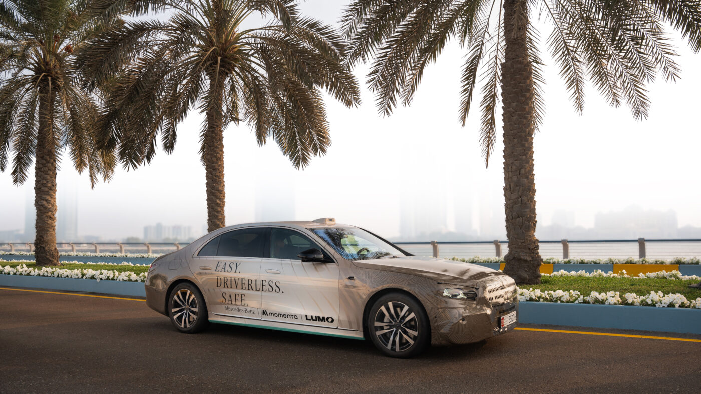 Mercedes s class autonoous lumo momenta abu dhabi