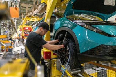 Nissan leaf sunderland produktion producción min