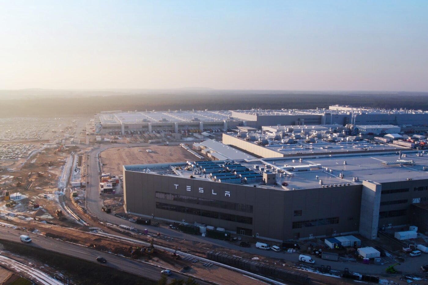 Tesla giga berlin gigafactory gruenheide