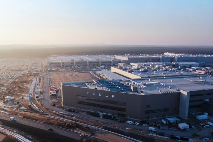 Tesla giga berlin gigafactory gruenheide