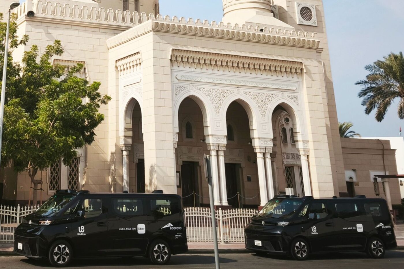 Lanzamiento Uber x weride robotaxi dubai