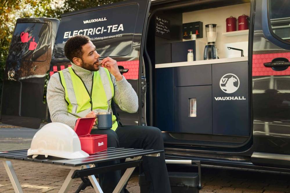 Vauxhall vivaro electrici tea concept