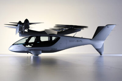 Valo aeroespacial vertical