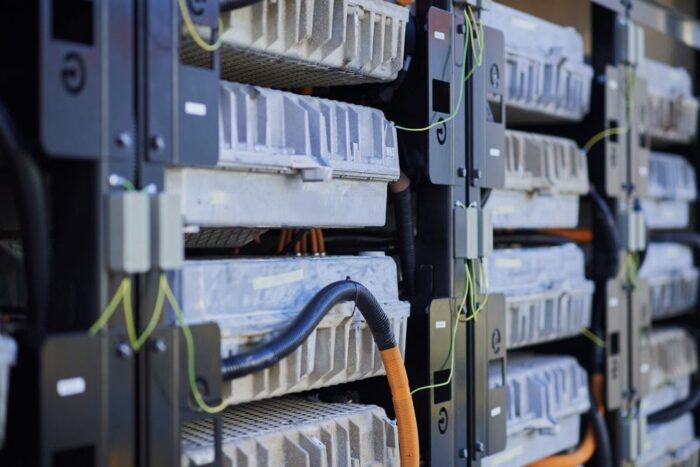 Connected energy bess