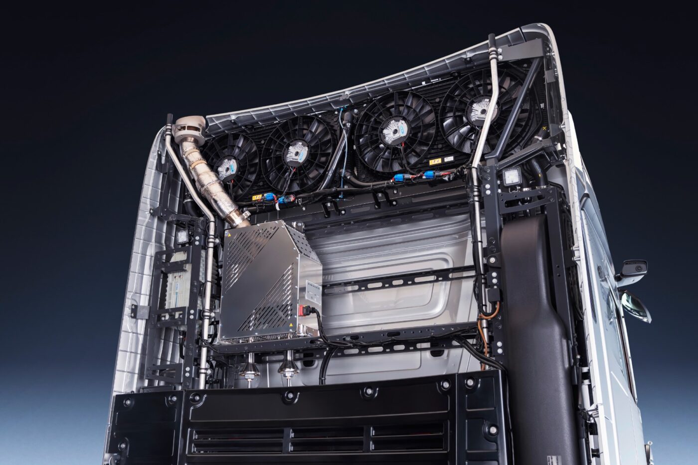 daimler truck mercedes benz nextgenh2 brennstoffzellen lkw fuel cell truck wasserstoff hydrogen 2026 05 Daimler truck mercedes benz nextgenh2 brennstoffzellen lkw fuel cell truck wasserstoff hydrogen