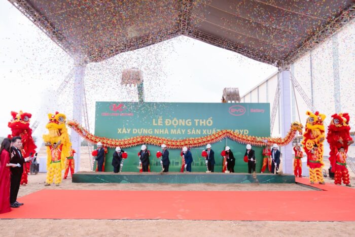 Grundsteinlegung batteriefabrik kim long motor byd