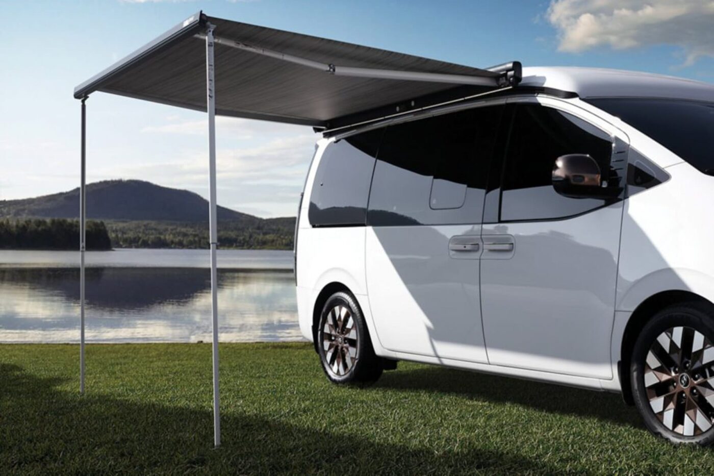 Hyundai staria camper concept