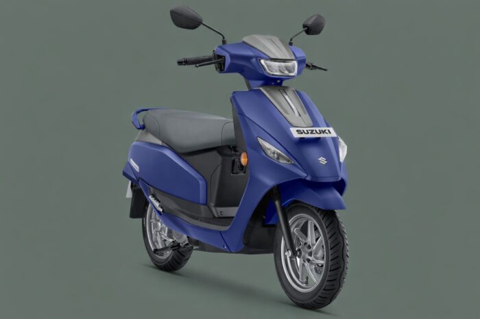 Suzuki e access cropped