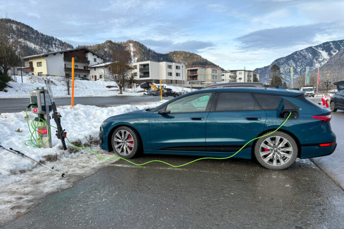 Audi a6 e tron avant fahrbericht peter schwierz winter