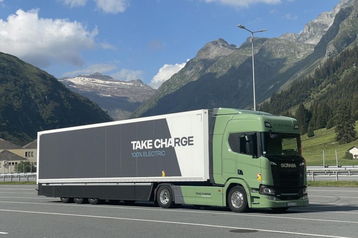 Camión eléctrico Scania e lkw min