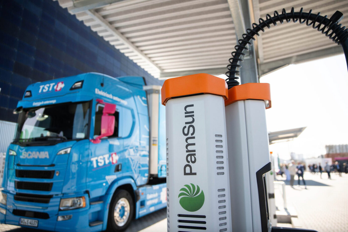 Tst gruppe pamsun e lkw ladestation gusanos