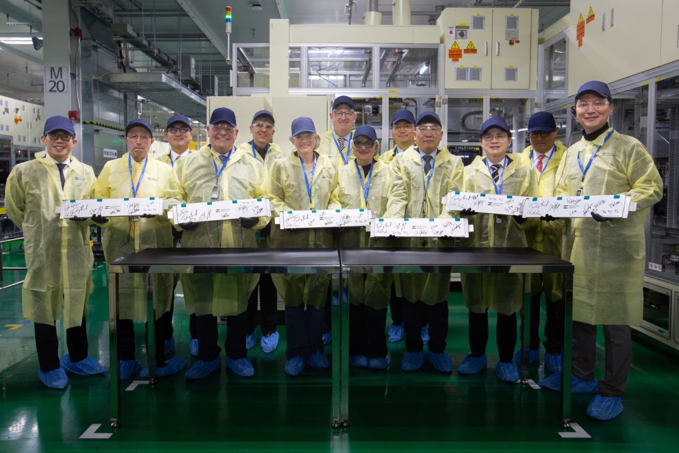 Nextstar energy celebrates grand opening of canadas first and only commercial scale battery manufacturing facility