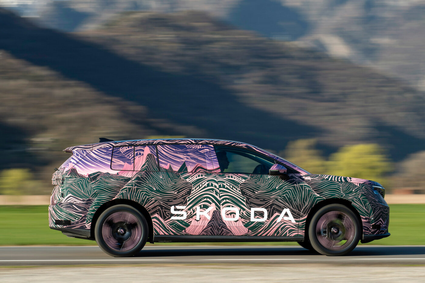Skoda peaq conducción cubierta