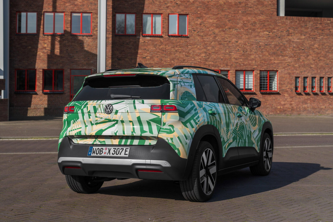 Vw id cross covered drive