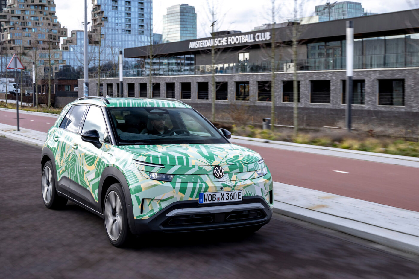Vw id cross covered drive