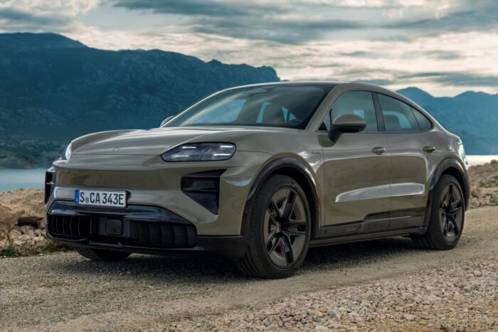 Porsche cayenne coupe electric