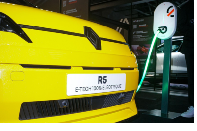 renault 5 v2g ladestation ac la casa de la movilidad 2024