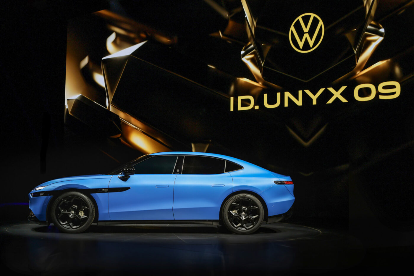 Grupo Volkswagen night auto china id unyx