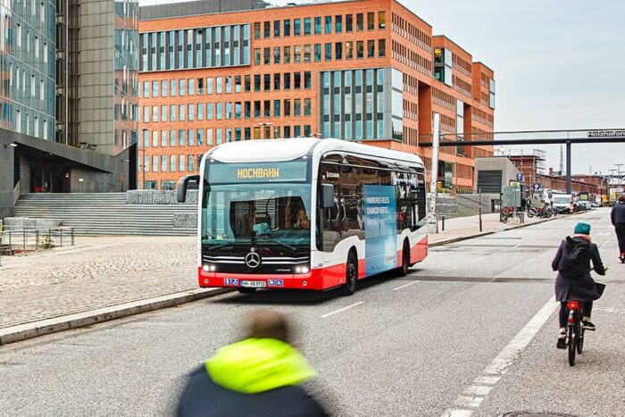 Daimler buses mercedes benz ecitaro hochbahn hamburg
