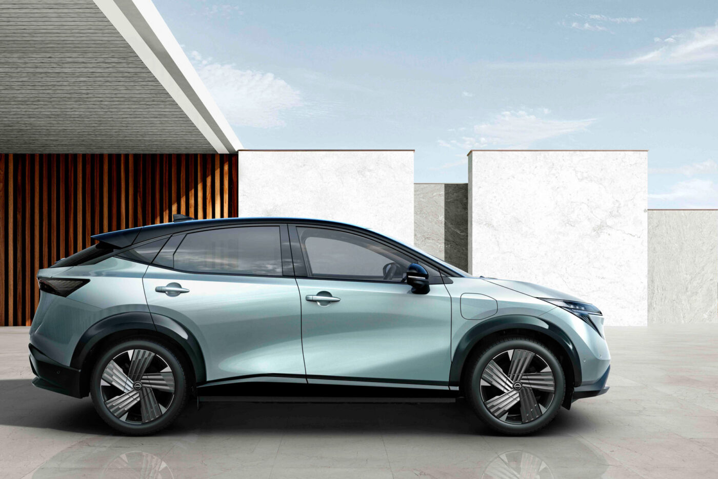 Nissan ariya my