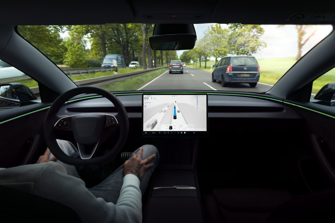 Tesla fsd lanzamiento supervisado litauen