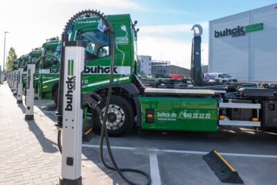Buhck y camiones en Hamburgo