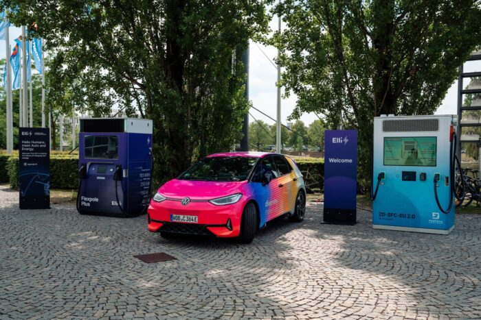 Elli ladestation charging station