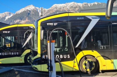 Ledermeier y la estación de autobuses de Tirol