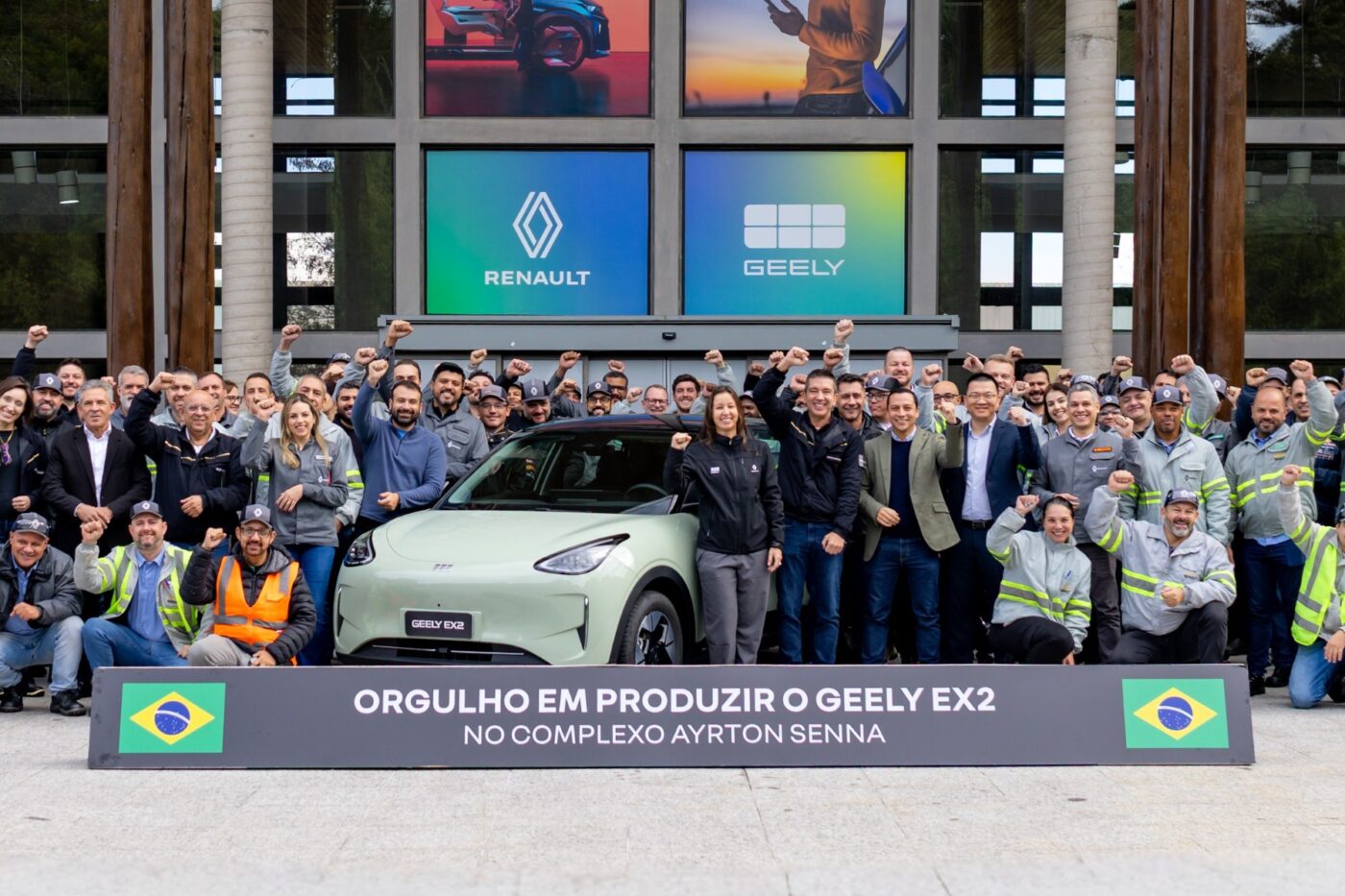 Inicio de la producción del Geely EX2 de Renault en Brasil