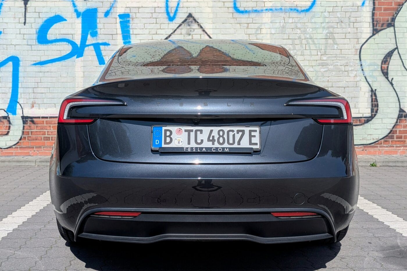 Informe de conducción del modelo Tesla, por Christoph M. Schwarzer