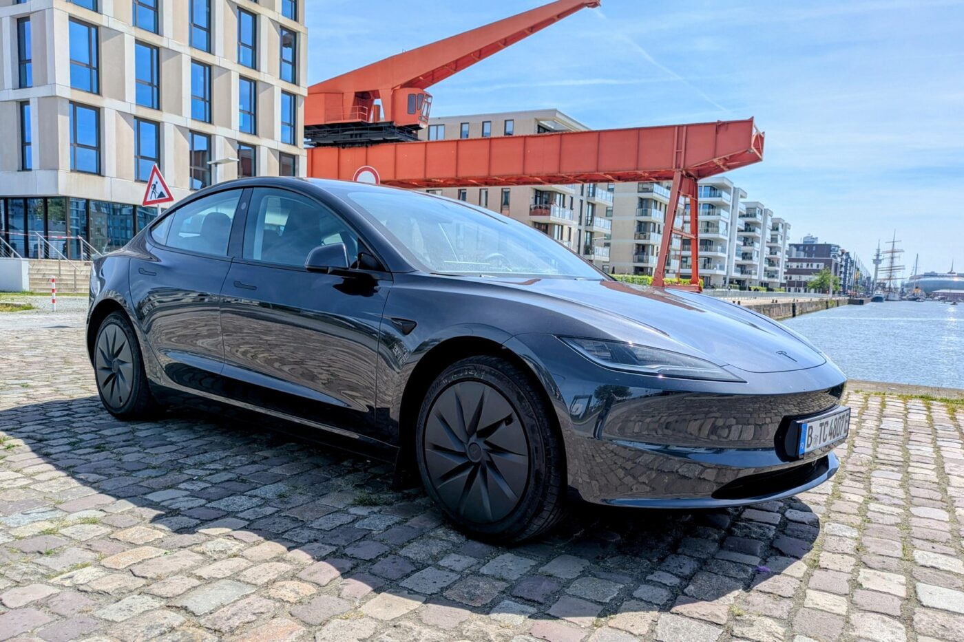 Informe de conducción del modelo Tesla, por Christoph M. Schwarzer