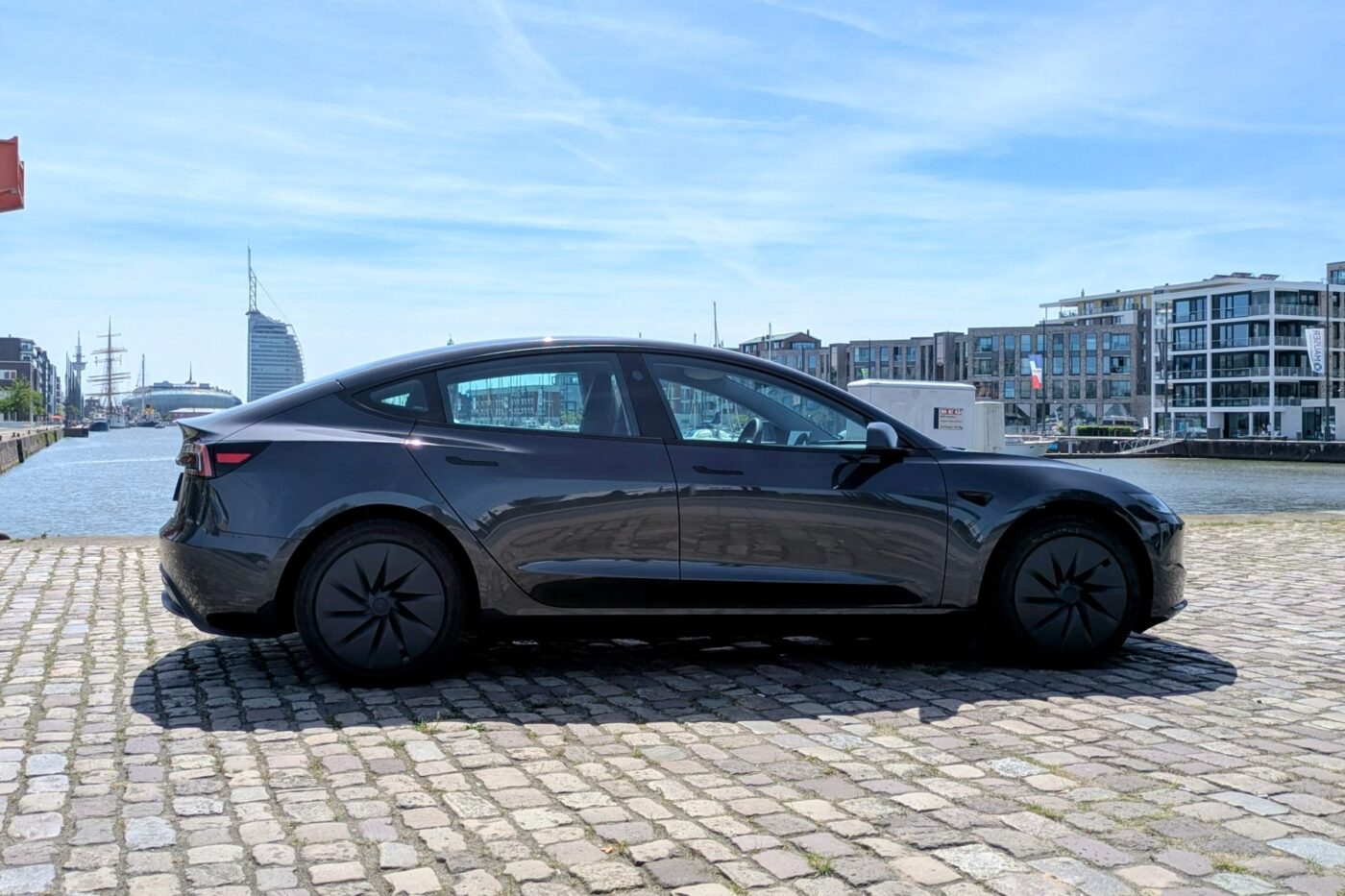 Informe de conducción del modelo Tesla, por Christoph M. Schwarzer